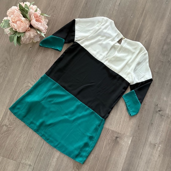 Lulu's Teal Color Block 3/4 Sleeve Shift Dress - Picture 4 of 4